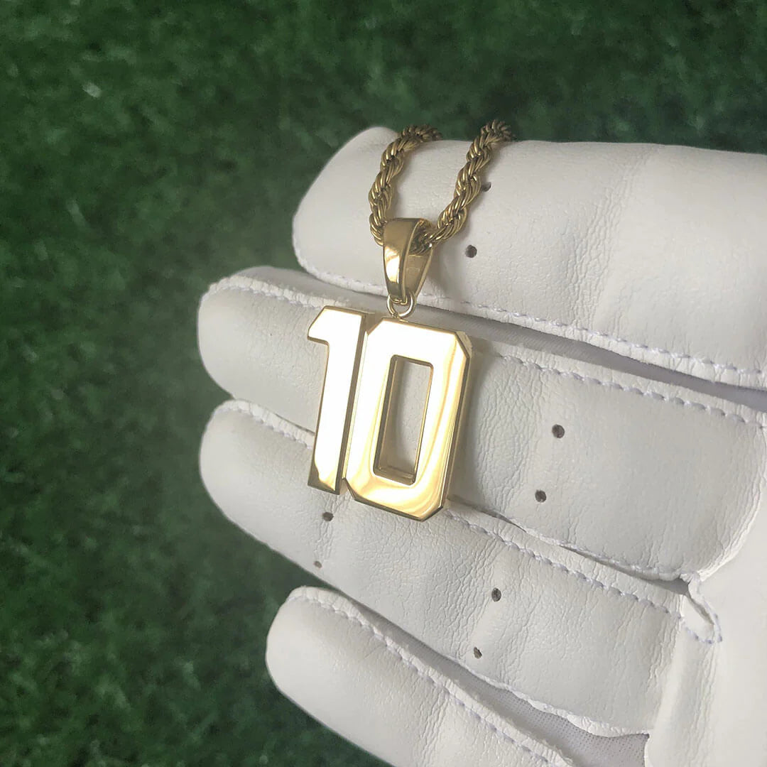 NUMBER PENDANT GOLD
