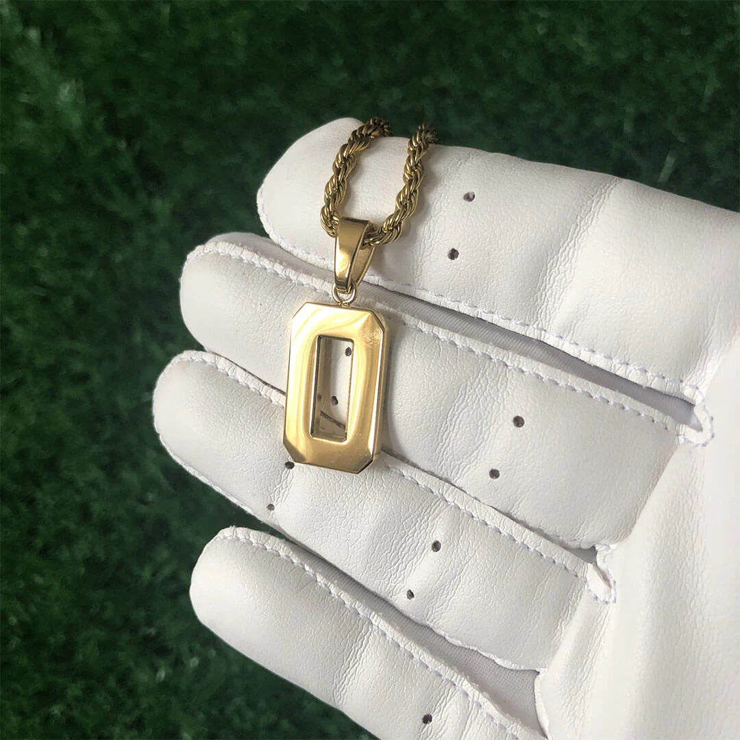 NUMBER PENDANT GOLD