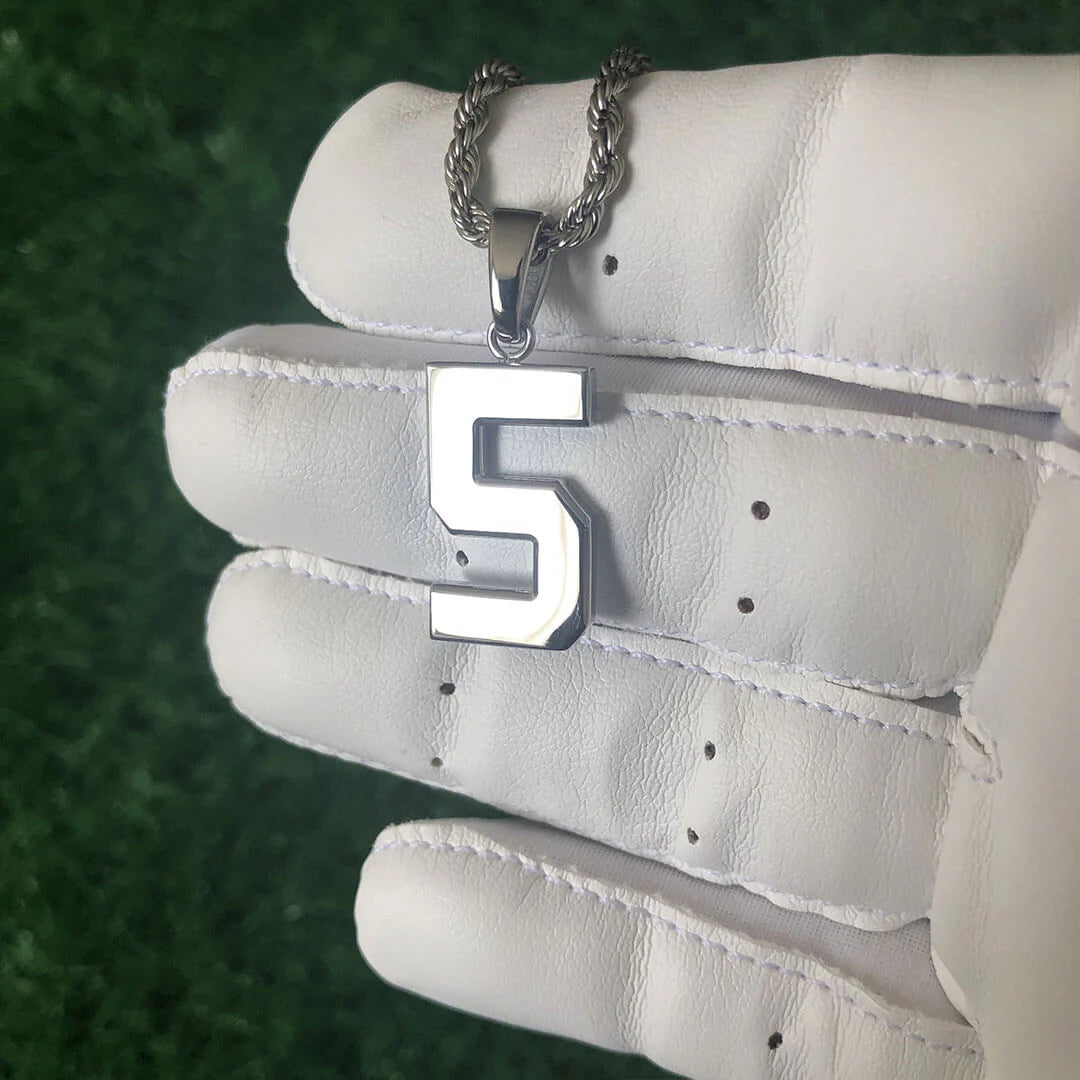 NUMBER PENDANT SILVER